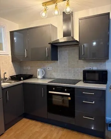 Apartment Cosy, 2 Bed Flat Parking Manchester