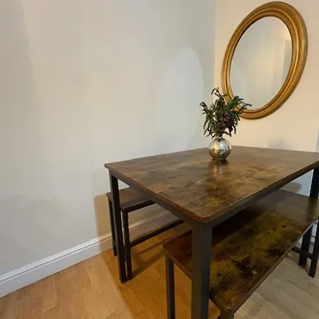 Apartment Cosy, 2 Bed Flat Parking