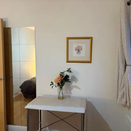 Apartment Cosy, 2 Bed Flat Parking *
