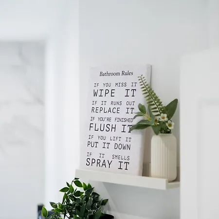 Manchester, Centre, House, Parking, Garden, M60 *