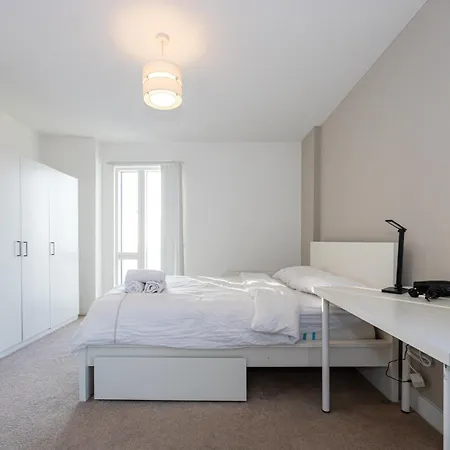 2 Bed Flat In Centre Near Oxford Road O2 Ritz * マンチェスター