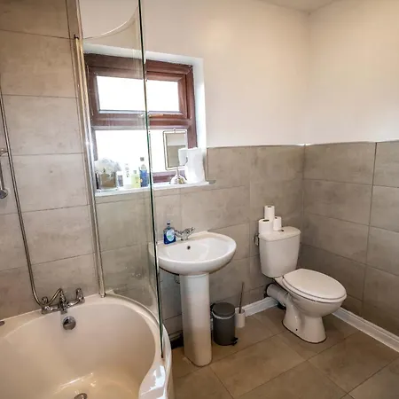 Διαμέρισμα 2 Bed Didsbury Flat Sleeps 6 Free Parking