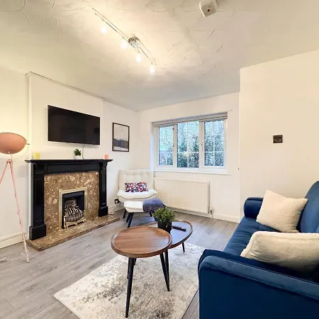 Cozy 2 Bed - Free Parking, Great Location By Vista Short Lets * Manchester