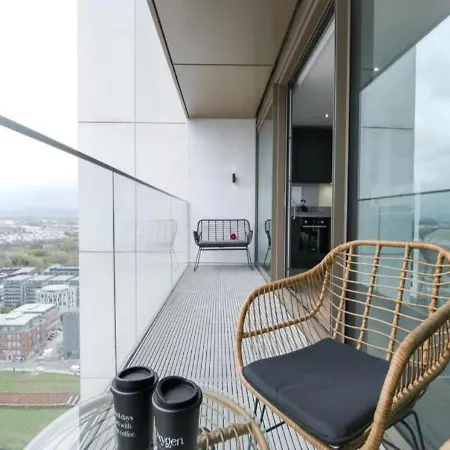 Apartment Skyline By The Heim Residences