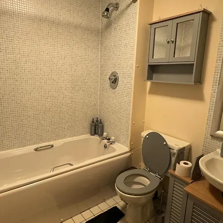 Spacious 2-bed Flat Next To Piccadilly Station Манчестер