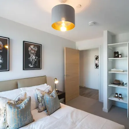 Jll Duet * Manchester