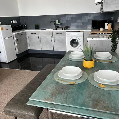 Opulent Skyline Mánchester