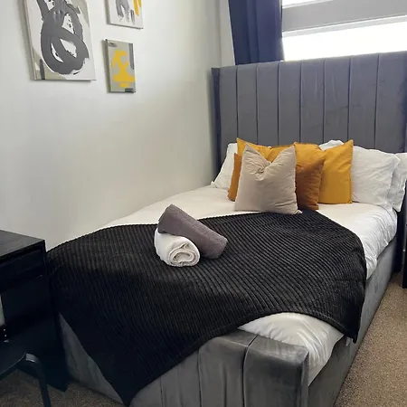 Opulent Skyline Mánchester