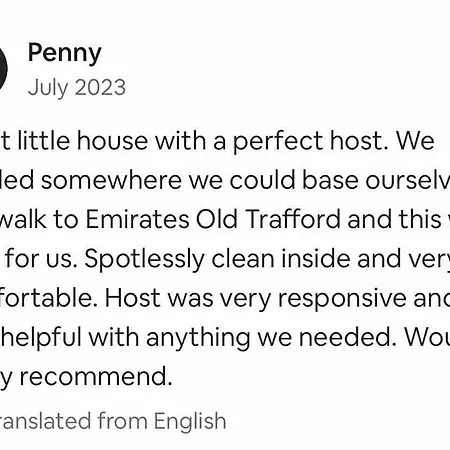 Spacious & Cozy In Salford *