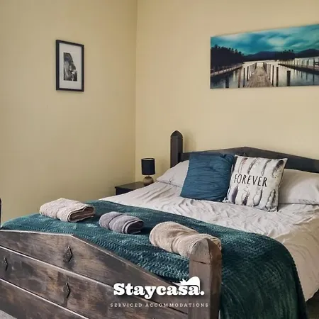 Clarence Co-living - Private Self-cater