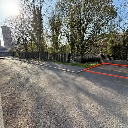 Апартаменты Private Garden With Geodome