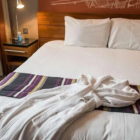 The Townhouse Hotel