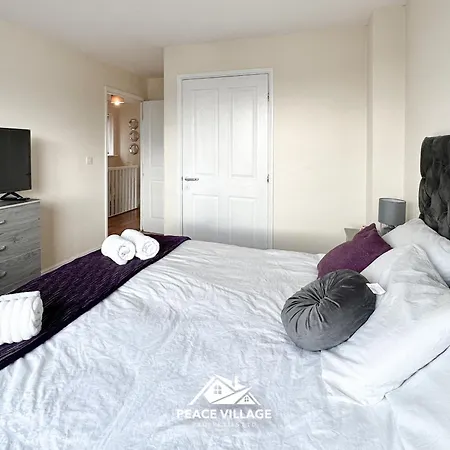 Ashton Co-living - Private Self-cater Casa de Férias Manchester