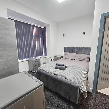 Beresford Co-living - Private Self-cater * 맨체스터