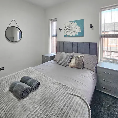 Beresford Co-living - Private Self-cater