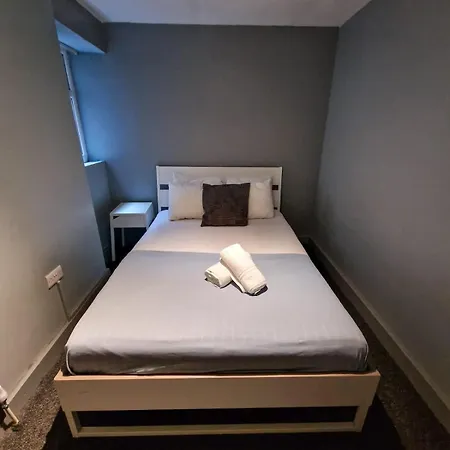 Flat By Citysuperhost Apartmán *