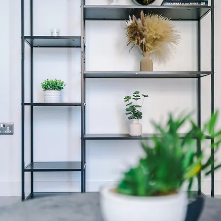 Beautiful 2 Bedroom מנצ'סטר