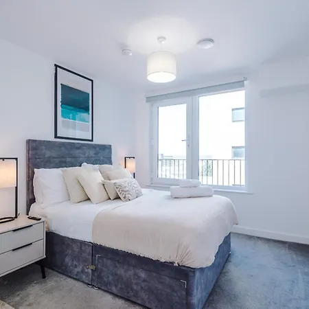 דירה Beautiful 2 Bedroom מנצ'סטר