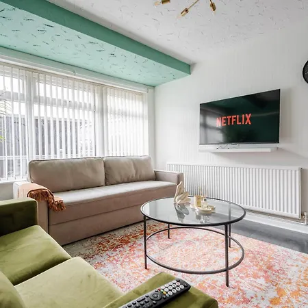 Ferienhaus The Jade - Pool Table - Man Utd - Centre - 4bd Manchester