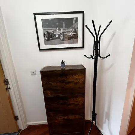 דירה Chic 2-bed Flat - Coop Live & Ethiad