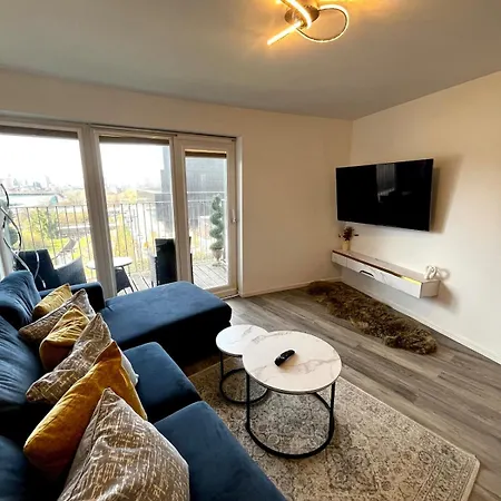 Chic 2-bed Flat - Coop Live & Ethiad מנצ'סטר