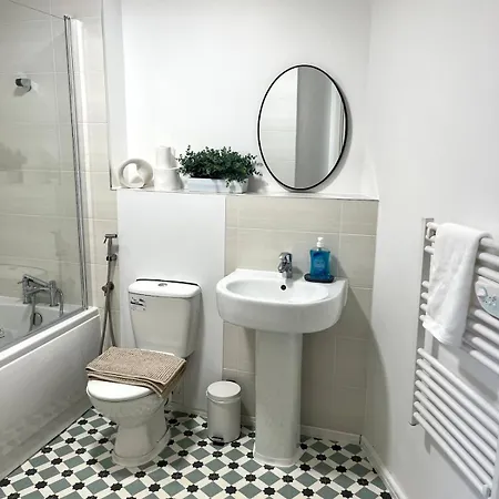 דירה Chic 2-bed Flat - Coop Live & Ethiad מנצ'סטר
