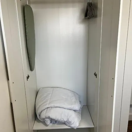 The Failsworth Collection - Stylish With Free Parking Manchester