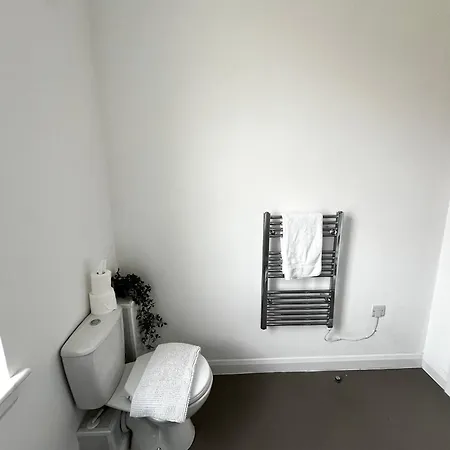 The Failsworth Collection - Stylish With Free Parking Apartment Manchester