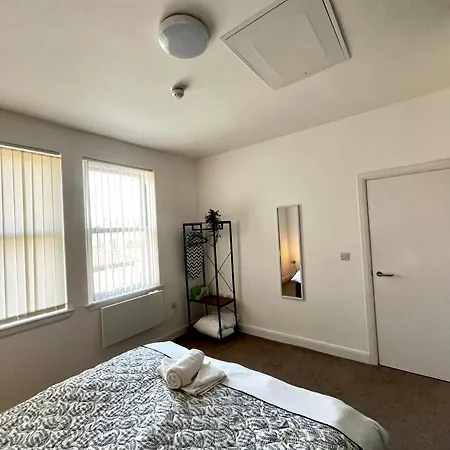 The Failsworth Collection - Stylish With Free Parking * Manchester