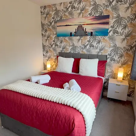 Contractor Stays, Fast Wifi, Free Parking, Work Apartment Manchester