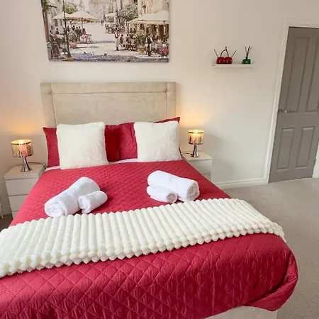 Contractor Stays, Fast Wifi, Free Parking, Work Manchester