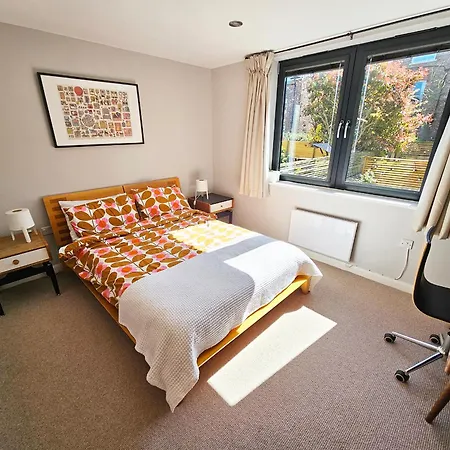 Апартаменты In Chorlton And Close To Everything