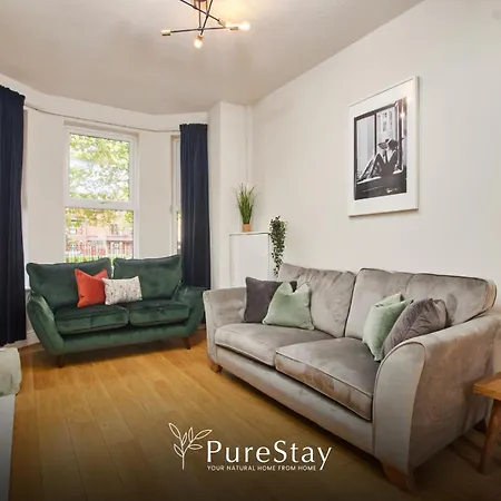 Big Contractor House With 6 Beds & Free Parking By Purestay - 7 Night Min! Feriehus Manchester