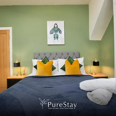 Big Contractor House With 6 Beds & Free Parking By Purestay - 14 Night Min! Manchester