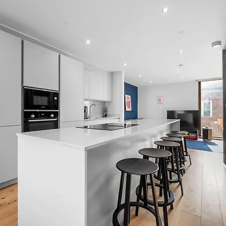 別荘 Free Parking - Roof Terrace - Luxury Townhouse マンチェスター