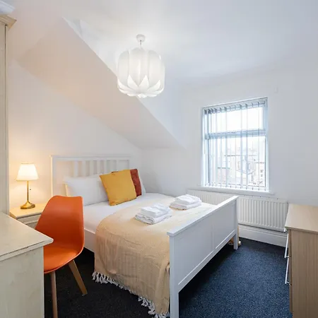 Apartamento The Burton- Free Gated Parking *