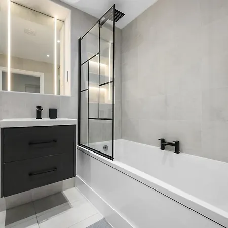 Luxury Heart Of Didsbury شقة