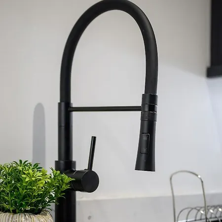 Luxury Heart Of Didsbury مانشستر