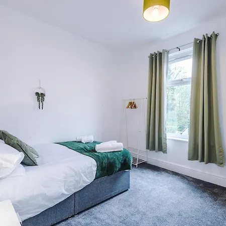 Large 4 Bed House Sleeps 8 By Host A Holiday home *