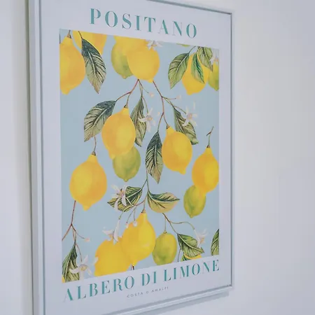 Дом отдыха Large 4 Bed House Sleeps 8 By Host A *