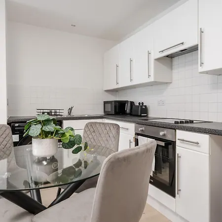 Lux Livin' - Luxury 2 Bed Centre Free Parking Appartement