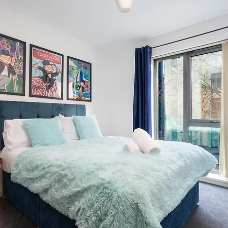 Lux Livin' - Luxury 2 Bed Centre Free Parking * Manchester