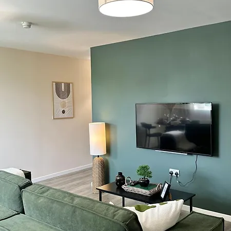 1br By Ankers Short Term Salford Easy Transport Connections