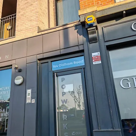 The Cosy Quarters - Popworks Apartment