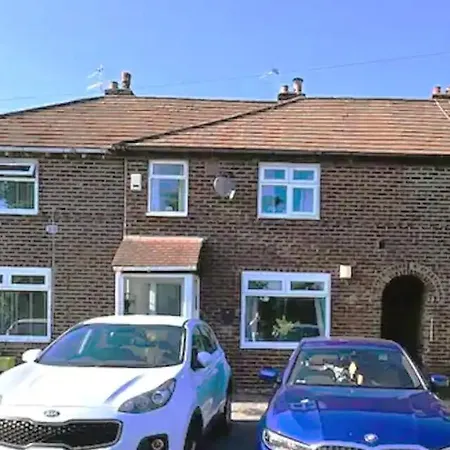 펜션 3br House-apartment-free Parking-manchester Airport *