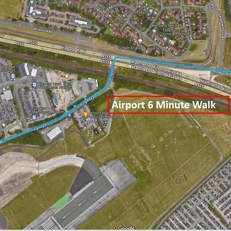 3br House-apartment-free Parking-manchester Airport *