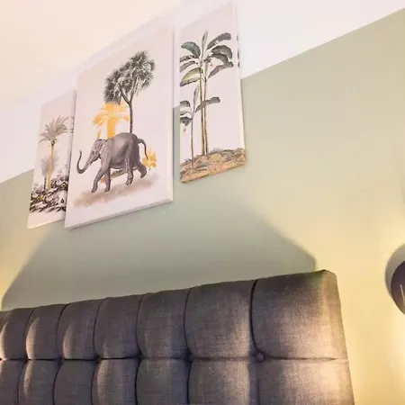 New Halo Nest - Modern & Comfortable Apartment Manchester
