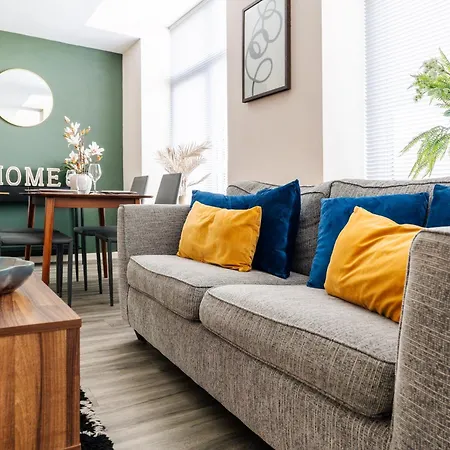 Apartman With 2 Parking Spaces! *