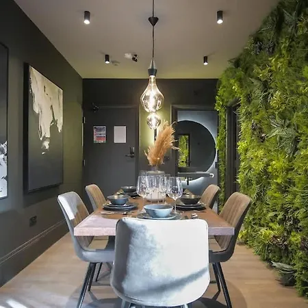Apartamento Midnight At The Heim Residences *