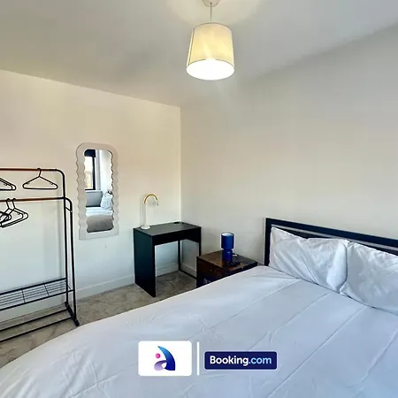 Modern By Avalora Short Lets & Serviced Old Trafford With Free Parking, Mcr Stadium - Ua92 * Manchester